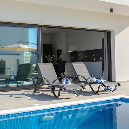 Villa Marlene, Walking Distance To Coral Beach! ペイヤ エクステリア 写真