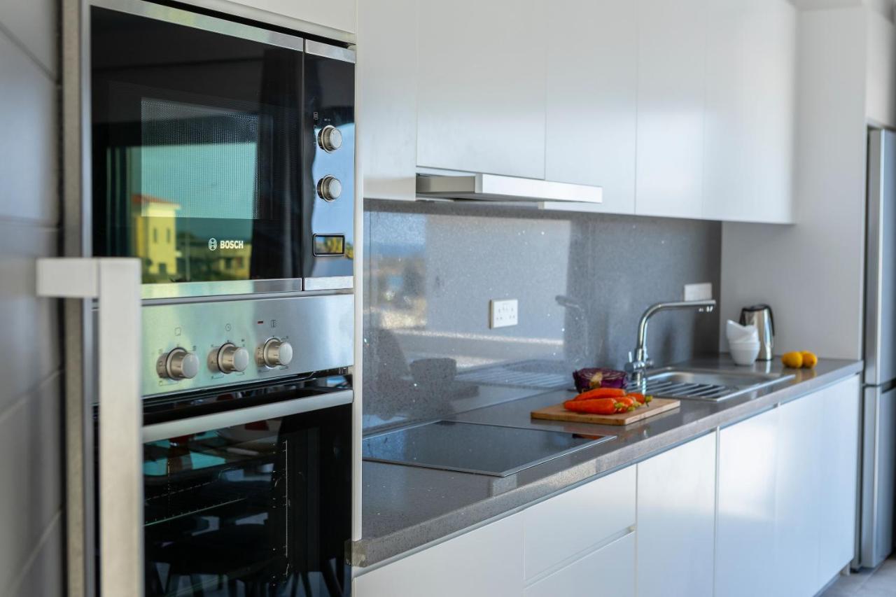 Villa Marlene, Walking Distance To Coral Beach! ペイヤ エクステリア 写真